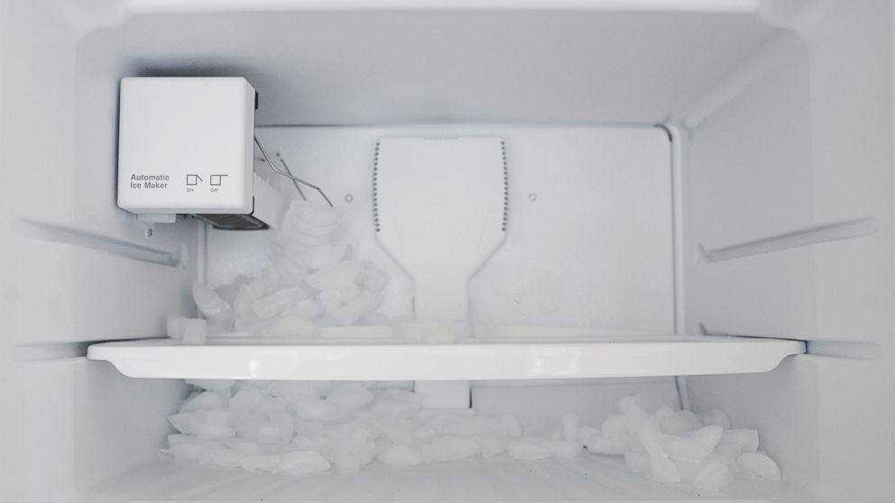 Buzdolabının alt kısmı buz tutuyor